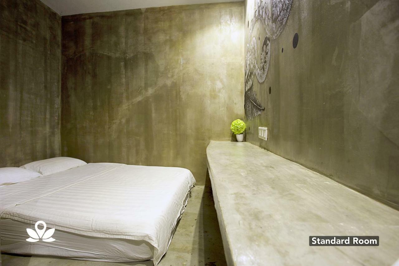 קואלה לומפור Capsule Town Hotel מראה חיצוני תמונה
